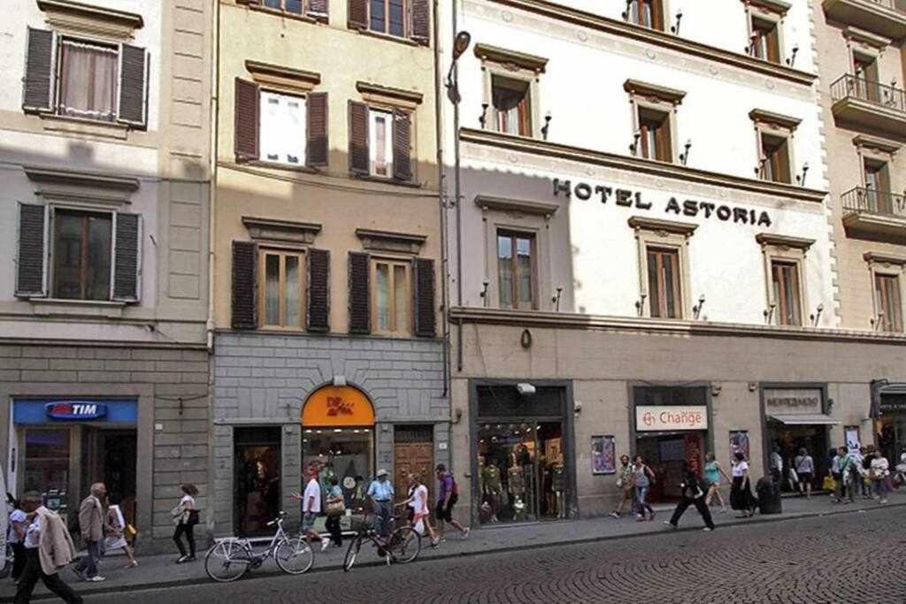 Via Panzani Near The Train Station Apartamento Florencia